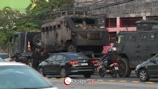 Caveirão é incendiado na Comunidade do Bato [upl. by Ecar745]