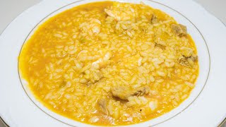 Arroz al pimentón dulce de la Vera con solomillo y langostinos [upl. by Aidin]