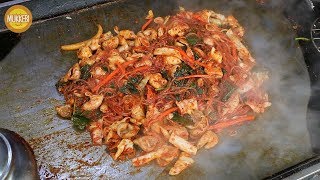 Seoul │ Cheese Gopchang │ Spicy Pork Chitterlings with Cheese │ Korean Street Food [upl. by Avin]