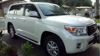 2012 Toyota Land Cruiser LC200 Remote Engine Starter  Demo [upl. by Dov]