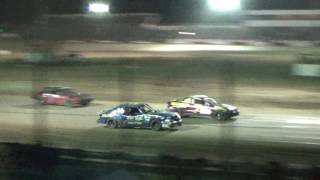 4 Cylinder Feature at Merritt Speedway Michigan on 060916 [upl. by Wall]