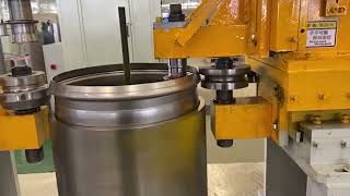 Cylindrical workpiece ribbing flanging [upl. by Arratahs523]