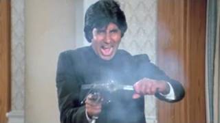 Amitabh Bachchan kills Kader Khan  Inquilaab  Action Scene 2021 [upl. by Piselli]