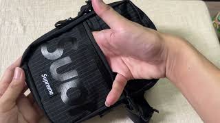 Review Supreme Shoulder Bag Black SS24 [upl. by Ecnal703]