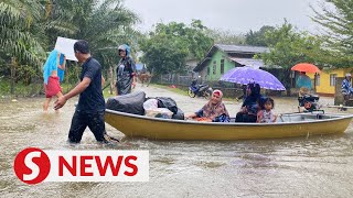 Floods Situation worsens in Kelantan Terengganu Pahang improves in Negri [upl. by Atikkin]