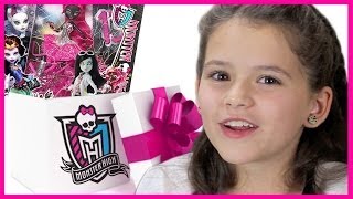 Emmas Monster High Holiday Gift Guide for Christmas 2013  Kittiesmama [upl. by Sanchez131]