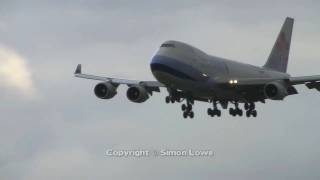 China Airlines Cargo 747400F Wing flex [upl. by Graf]