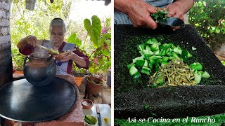 Caldo de Espinazo Verde y Tortillas a Mano Así se Cocina en el Rancho [upl. by Neira]