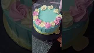 Simple cake design cakedecorating cake trending shorts youtube cakedesign [upl. by Neelahtak586]