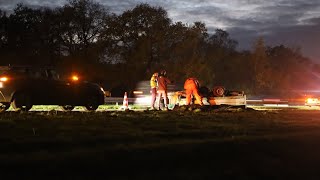 Aanhanger ondersteboven op Waldwei N31 bij Opeinde [upl. by Gladis]