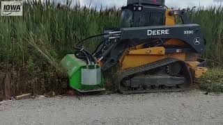 Peruzzo SS190 SS220 Skid Steer Flail Mower High Flow John Deere 333G [upl. by Robbins834]