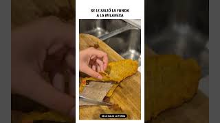 Se le salió la funda a la milanesa 🤣humor milanesas recetas [upl. by Atsocal]