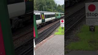 Southern Railway Service Departs Eridge Spa Valley Railway for London Bridge [upl. by Ahsehat]