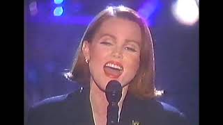 Belinda Carlisle quotDancing in the Summer Rainquot Live performance [upl. by Theurich]