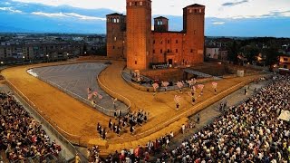 Giostra de lOca  Palio dei Borghi  Fossano 2015 [upl. by Ruthanne604]