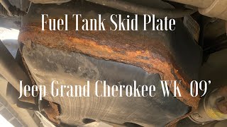 Fuel Tank Skid Plate RemovalInstall Jeep Grand Cherokee 2009 WK [upl. by Ellersick]