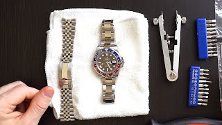 ROLEX Armband tauschen So gelingt es dir in 10 Minuten ohne Kratzer  Rolex Pepsi 126710BLRO [upl. by Rhtaeh257]