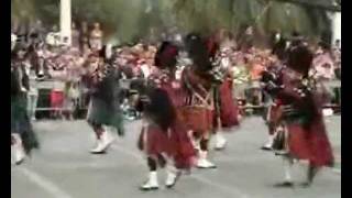 The Southern Highlanders PIpes amp Drums In the Street Parade Giulianova Italy September 2009 [upl. by Scoter]