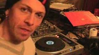 A tip on mixing in uk Garage 44 to the floor stylee [upl. by Aicatsue]