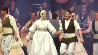 Danse bretonne  Maraîchine du Bagad de Vannes [upl. by Eylhsa]