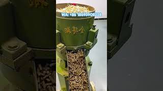 Feed pellet machine for poultry feedmaking chicken feed [upl. by Schiro411]