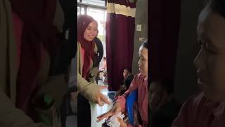 KETIKA PENGANTIN TERIMA AMPLOP DULU ⁉️ RIAS TERTUNDA 😁😁😁 shorts riaspengantin makeup viralvideo [upl. by Yentyrb782]