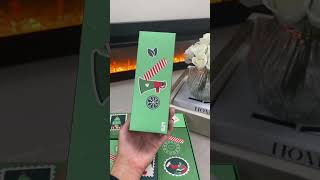 The ULTIMATE The Body Shop Advent Calendar 2022 UNBOXED in 60 seconds [upl. by Staley503]