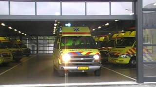 Ambulance 15112 oude in Den Haag met Spoed vanaf post Laak [upl. by Ailima]