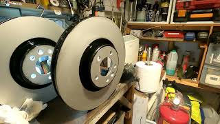 L405 Brake Disc Painting before installing [upl. by Colver]