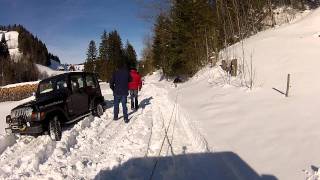 Jeep Wrangler im Schnee mit Winde und Umlenkrolle anderer Blickwinkel [upl. by Drofxer100]