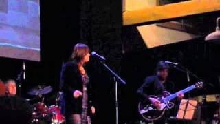 Suzy Bogguss What Are You Doing New Years [upl. by Aled]