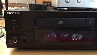 Sony CDPX555ES  HighEnd CDPlayer [upl. by Odoric]