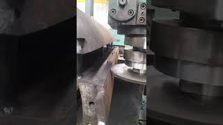 Cutting a huge pulley using a shaping machine metalworker machine shortvideo shorts shortsvide [upl. by Townsend262]