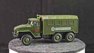 Military Truck Ural 4320 Kofferaufbau [upl. by Yerroc]