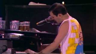 Bohemian Rhapsody Live at Wembley 11071986 [upl. by Dlorrej]