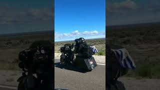 Cruzando la Patagonia en Harley [upl. by Archaimbaud]