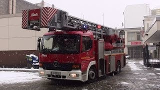 LHF  DLK Berliner Feuerwehr FW Moabit [upl. by Oirromed]