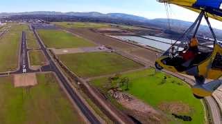 MUST SEE Ultralight landing in the bad turbulence [upl. by Carmon]