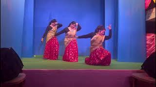 Group dance performance in Durga puja on soshthi I sundori kamala X dildiyan gallan  I [upl. by Hajile413]