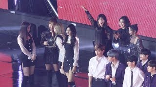 TWICE Reaction to BTS IDOL Encore 방탄소년단 앵콜무대 트와이스 리액션 4K 직캠 by 비몽 [upl. by Lewak]