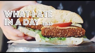 WHAT I ATE IN A DAY VEGAN  EP 38  THE BEYOND BURGER TASTE TEST  Lauren In Real Life [upl. by Peednus52]