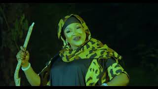 Safi Diabate  NE BA YE DEN WOLO clip officiel 4k [upl. by Airebma]