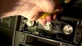 Hazard warning lights switch replacement Volvo S40  V40 [upl. by Hotchkiss]