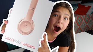 BEATS SOLO 3 WIRELESS UNBOXING [upl. by Alyk]