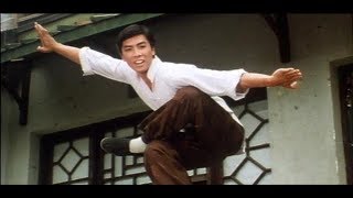 Drunken Tai Chi 1984 Donnie Yen shows his KungFu abilities [upl. by Moorish860]