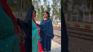 Railway station par bhoot😰😭💔Emotional story🙏🏻 concept horrorstory shorts sadstory explore [upl. by Nahgam533]