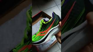 Unboxing Saucony Endorphin Speed 2 Vizipro Edition shorts saucony endorphin [upl. by Elsey154]