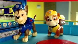 Spin Master  Paw Patrol  Lookout Play Set [upl. by Anaahs]