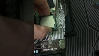 CPU installation intel G4400 shorts [upl. by Eikcir584]