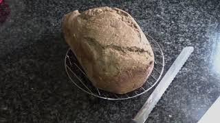 Pan de centeno con cerveza y pipas de calabaza en panificadora de lidl [upl. by Alhan632]